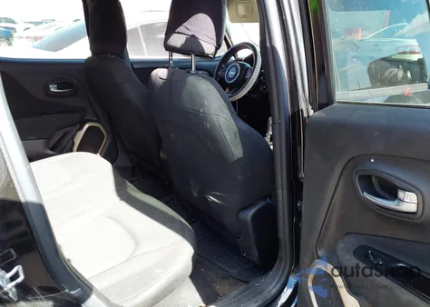 2016 Jeep Renegade Sport z USA, uszkodzony, nr VIN ZACCJAAT2GPD86661